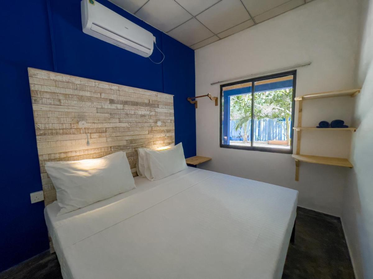 Lost & Found Hostel Weligama Exteriör bild