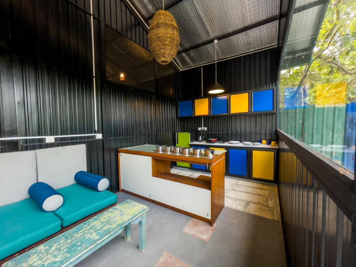 Lost & Found Hostel Weligama Exteriör bild